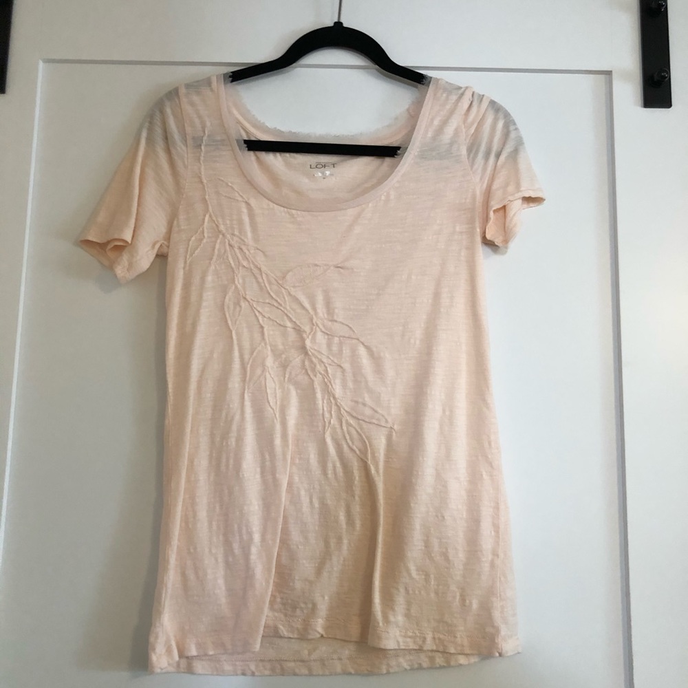 Anne Taylor Loft T Shirt